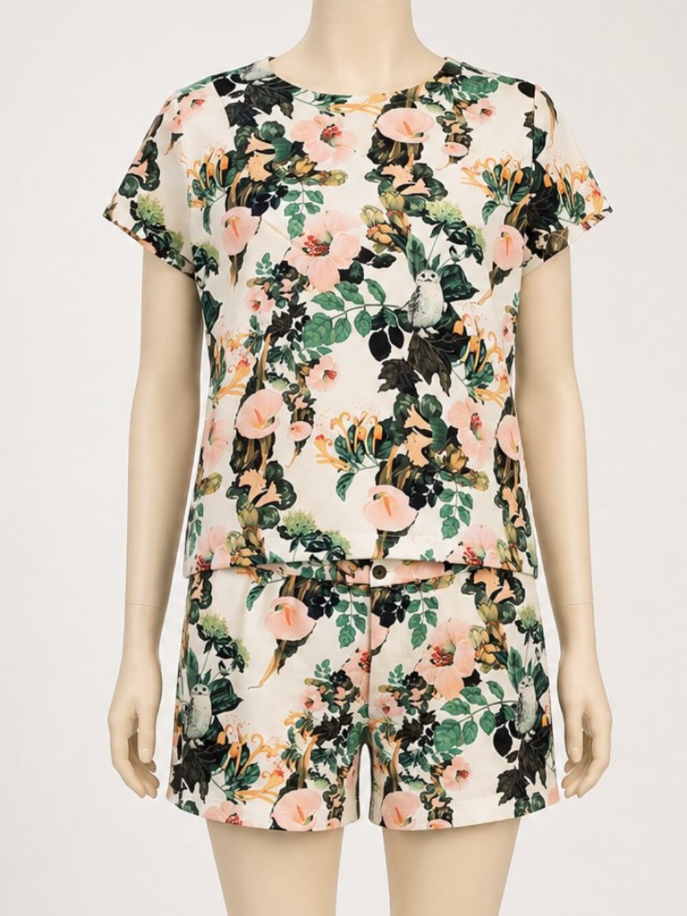 $370 Floral leaves Owl Top + Shorts Set Small / Med, great condition, worn ones